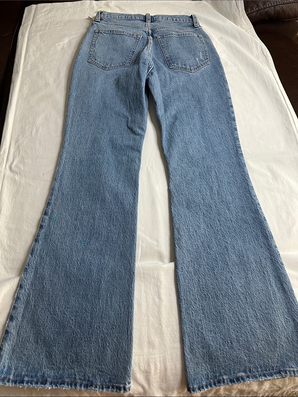 Abercrombie & Fitch The Vintage Flare High Rise Jeans Size 26 - Picture 7 of 10